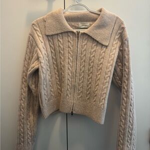 Molorda Cable Knit Beige Zip Sweater